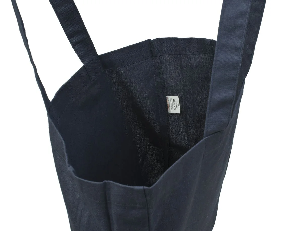 Bomullsnett med fals, 220 g/m², innside med etikett – marineblått