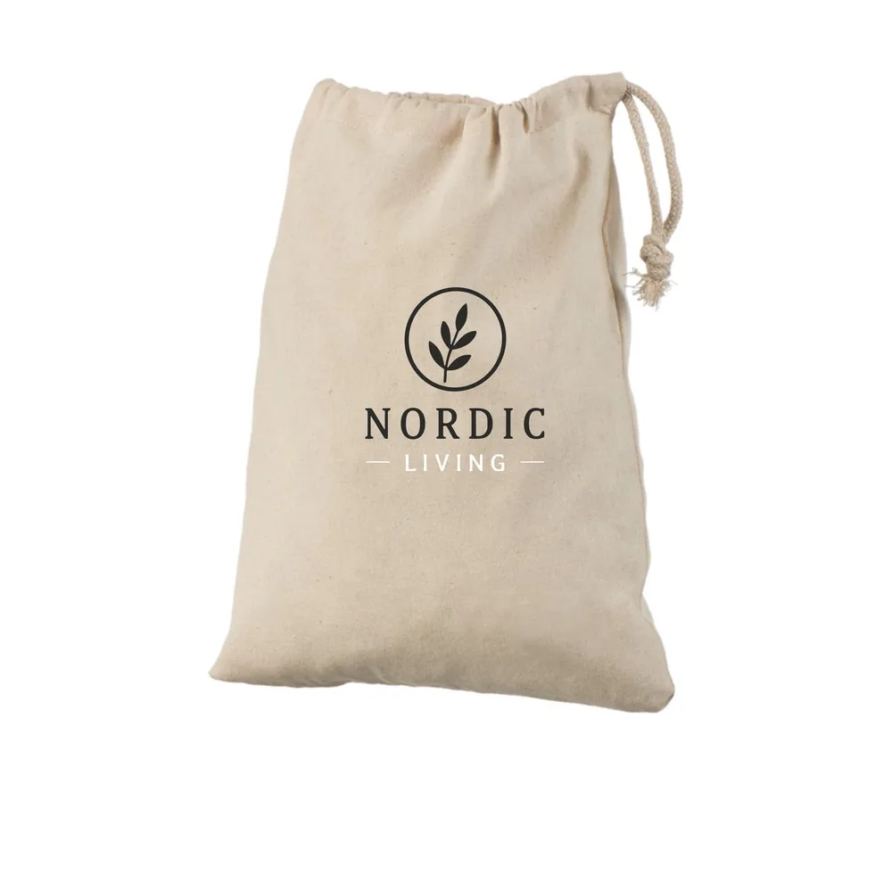 Bomullspose, 24 × 30 cm, med eksempel på logotrykk i to farger – natur