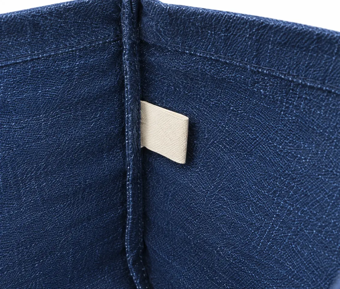 Resirkulert handlenett, 150 g/m², nærbilde av etiketten på innsiden – jeansblått